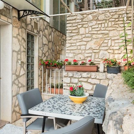 Luxury 1 Bedroom Apartment In Rabac Εξωτερικό φωτογραφία