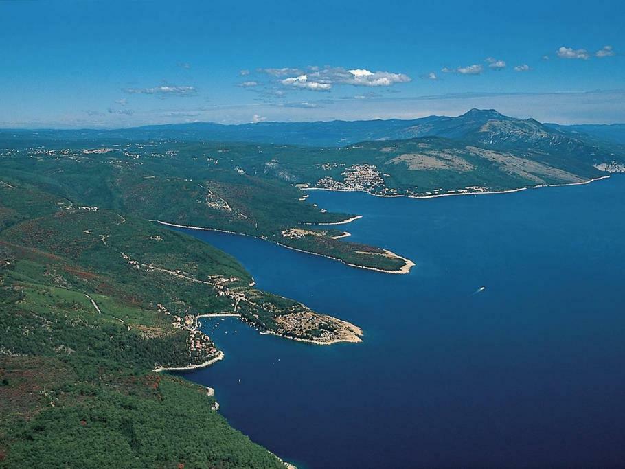 Luxury 1 Bedroom Apartment In Rabac Εξωτερικό φωτογραφία