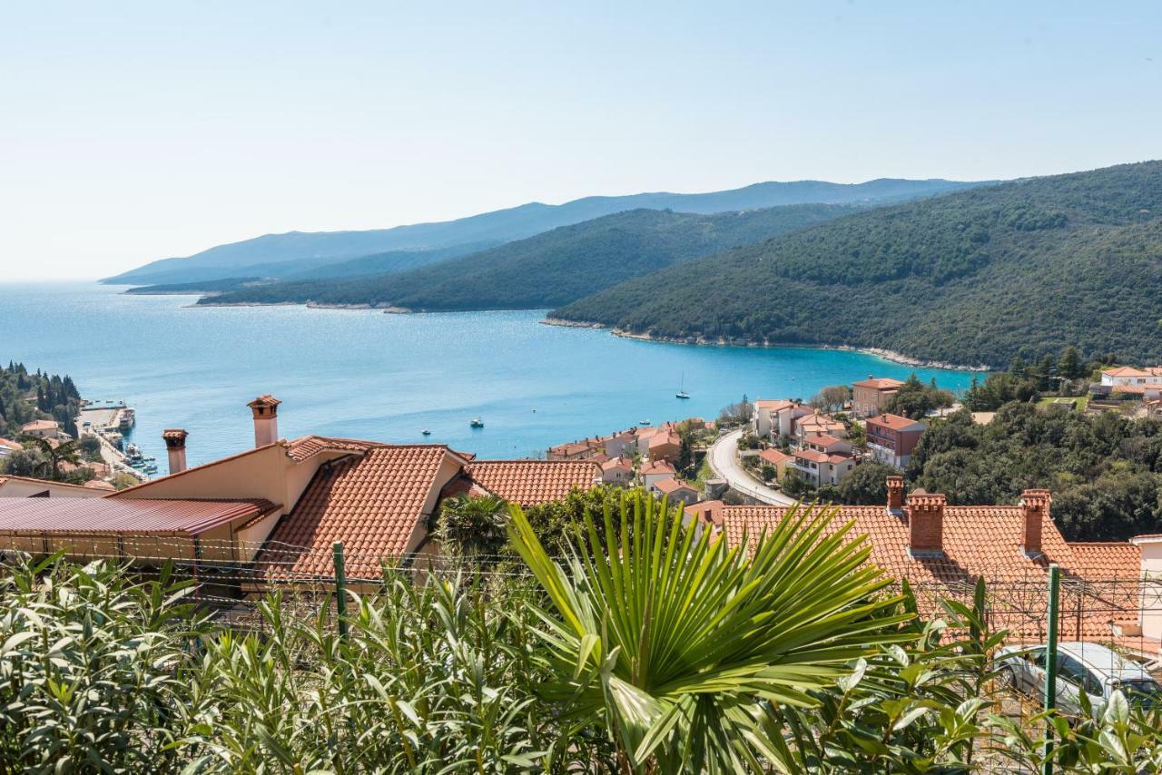 Luxury 1 Bedroom Apartment In Rabac Εξωτερικό φωτογραφία
